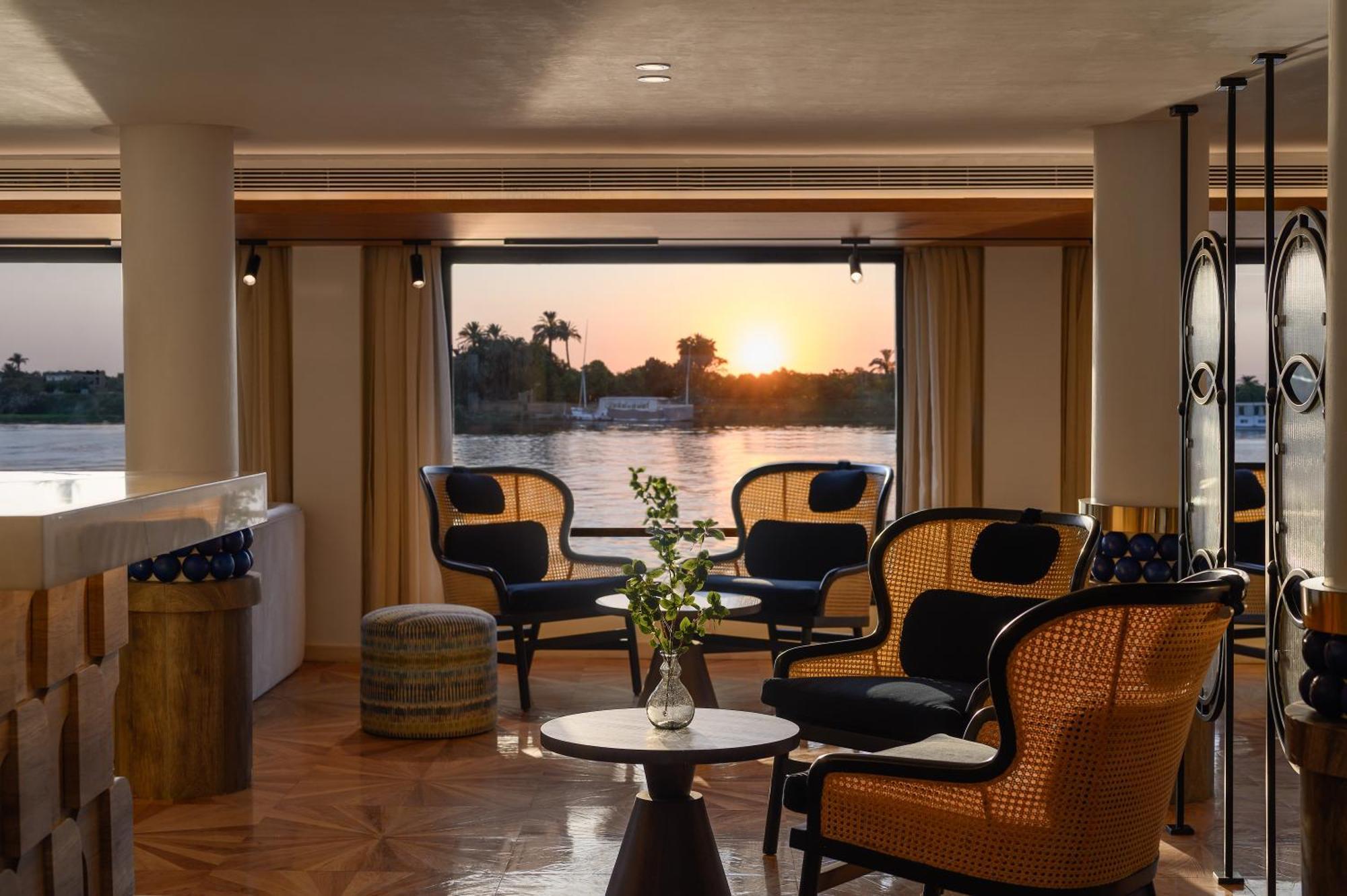 Soleil Nile Cruise - Every Monday From Luxor For 4 & 7 Nights, And Every Friday From Aswan For 3 & 7 Nights Exterior photo