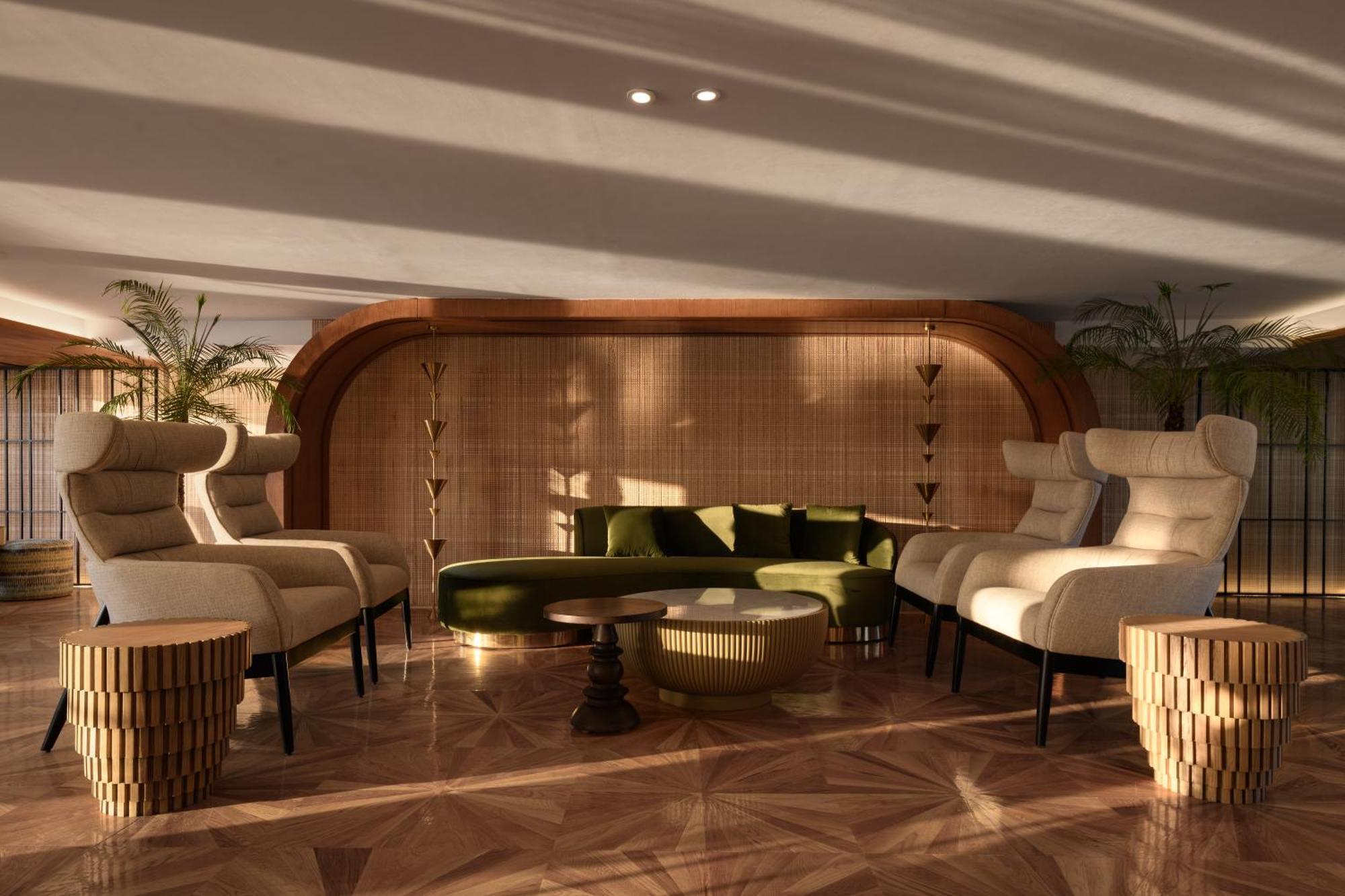 Soleil Nile Cruise - Every Monday From Luxor For 4 & 7 Nights, And Every Friday From Aswan For 3 & 7 Nights Exterior photo