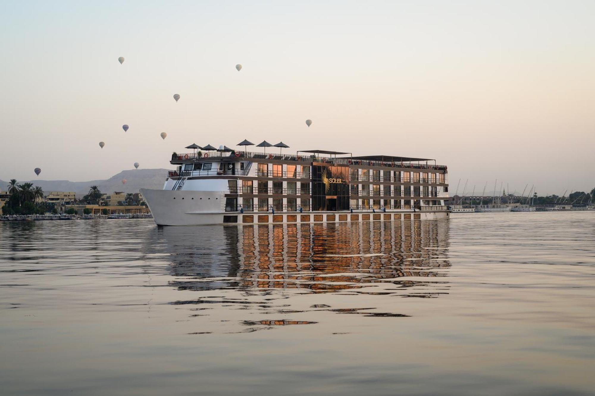 Soleil Nile Cruise - Every Monday From Luxor For 4 & 7 Nights, And Every Friday From Aswan For 3 & 7 Nights Exterior photo